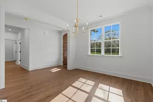 101 E C Ave, Easley, SC 29640 - Photo 6