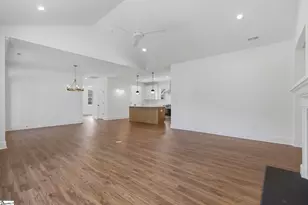 101 E C Ave, Easley, SC 29640 - Photo 22
