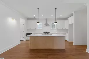 101 E C Ave, Easley, SC 29640 - Photo 18