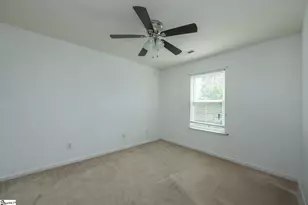 8 Single Oak Ct, Fountain Inn, SC 29644 - Photo 6