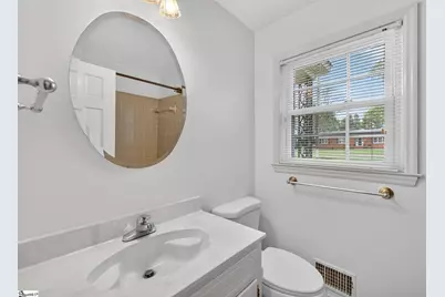 330 Lowndes Drive, Spartanburg, SC 29307 - Photo 16