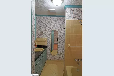 6 Woodlawn Drive, Ware Shoals, SC 29692 - Photo 36