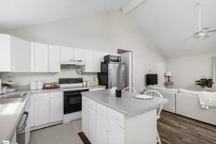 531 Everette Butler Dr, Inman, SC 29349 - Photo 12