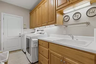 194 Yacht Dr, Laurens, SC 29360 - Photo 18