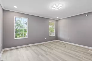 314 Green Oak Dr, Wellford, SC 29385 - Photo 18