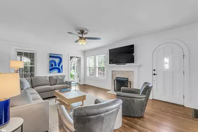 209 Cleveland Street, Greenville, SC 29601 - Photo 6