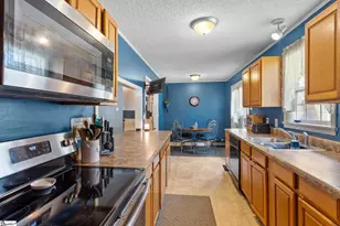 89 Dakota Dr, Laurens, SC 29360 - Photo 16