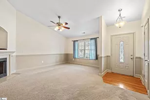 863 Vandenburg Dr, Boiling Springs, SC 29316 - Photo 8