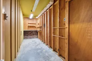 310 Cardinal Dr, Taylors, SC 29687 - Photo 22