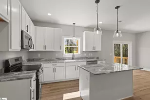 195 Pine Dr, Greer, SC 29651 - Photo 12