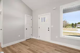 195 Pine Dr, Greer, SC 29651 - Photo 8