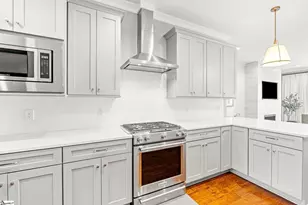 100 S Hudson St, Greenville, SC 29601 - Photo 8