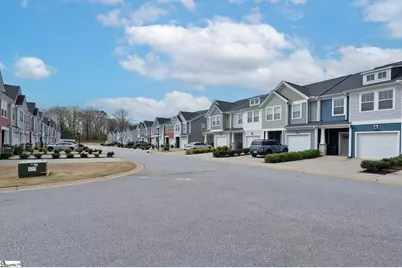 71 Mardale Lane, Greenville, SC 29609 - Photo 2