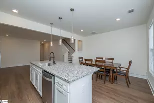 71 Mardale Ln, Greenville, SC 29609 - Photo 10