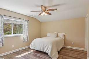 111 W Crawford St, Landrum, SC 29356 - Photo 8