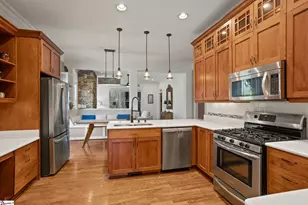 16 Plyler Dr, Greenville, SC 29617 - Photo 4