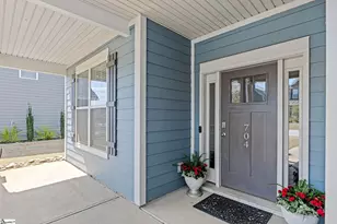 704 Paxton Rose Dr, Greer, SC 29650 - Photo 4