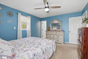 237 Upland View Dr, Boiling Springs, SC 29316 - Photo 10