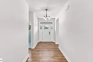 606 Hidden Crk Ct, Seneca, SC 29678 - Photo 6