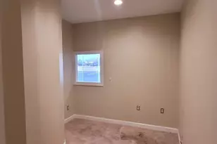 463 Calhoun Ave, Greenwood, SC 29646 - Photo 12