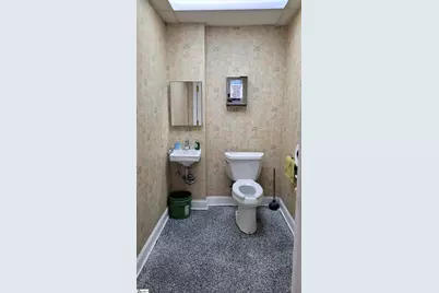 463 Calhoun Avenue, Greenwood, SC 29646 - Photo 8