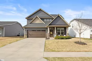 286 Foxbank Cir, Greer, SC 29651 - Photo 1