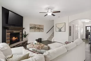 286 Foxbank Cir, Greer, SC 29651 - Photo 8