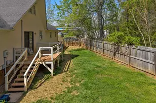 719 S Howard Ave, Landrum, SC 29356 - Photo 36