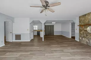 719 S Howard Ave, Landrum, SC 29356 - Photo 8