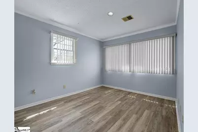 719 S Howard Avenue, Landrum, SC 29356 - Photo 18