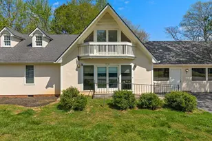 719 S Howard Ave, Landrum, SC 29356 - Photo 4