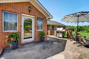 206 Taylor Rd, Greer, SC 29651 - Photo 4