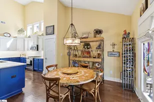 201 Rolling Creek Ct, Taylors, SC 29687 - Photo 12