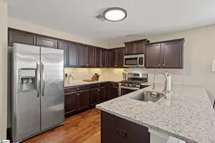 727 Streamside Dr, Piedmont, SC 29673 - Photo 4
