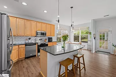 303 Hayworth Drive, Simpsonville, SC 29680 - Photo 6