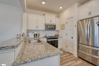 235 Dalmatian Drive, Spartanburg, SC 29307 - Photo 8