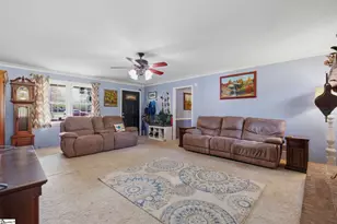 115 Northgate Cir, Boiling Springs, SC 29316 - Photo 4