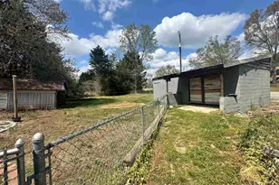 1106 Farrs Bridge Rd, Pickens, SC 29671 - Photo 10