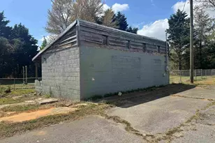 1106 Farrs Bridge Rd, Pickens, SC 29671 - Photo 8