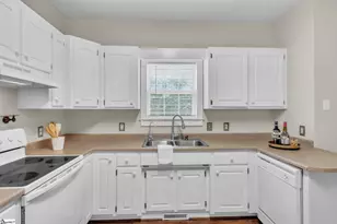111 Stablechase Dr, Greenville, SC 29617 - Photo 8