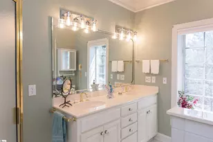 102 E Peninsula Dr, Laurens, SC 29360 - Photo 14