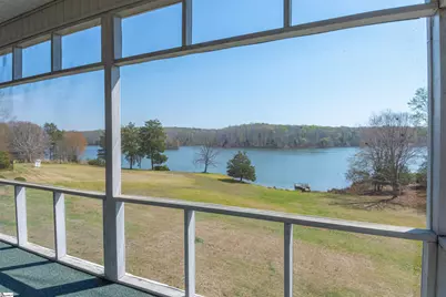 102 E Peninsula Drive, Laurens, SC 29360 - Photo 4