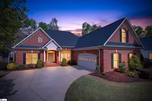 4 Broadstone Ct, Simpsonville, SC 29681 - Photo 2