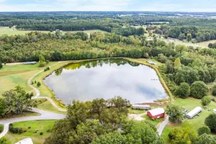 807 Cheddar Rd, Belton, SC 29627 - Photo 2