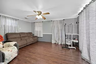 807 Cheddar Rd, Belton, SC 29627 - Photo 16