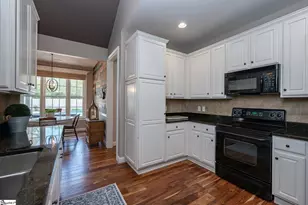 409 Wennington Pl, Greer, SC 29650 - Photo 8