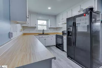 308 W Beattie Street, Liberty, SC 29657 - Photo 14