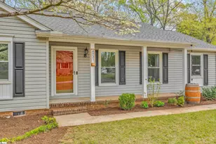 4931 Crosscreek Ln, Greenville, SC 29615 - Photo 2