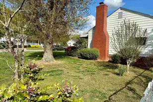 109 Carolina Ave, Greer, SC 29650 - Photo 10