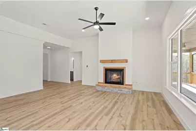 4495 Hawkins Road, Greer, SC 29651 - Photo 10